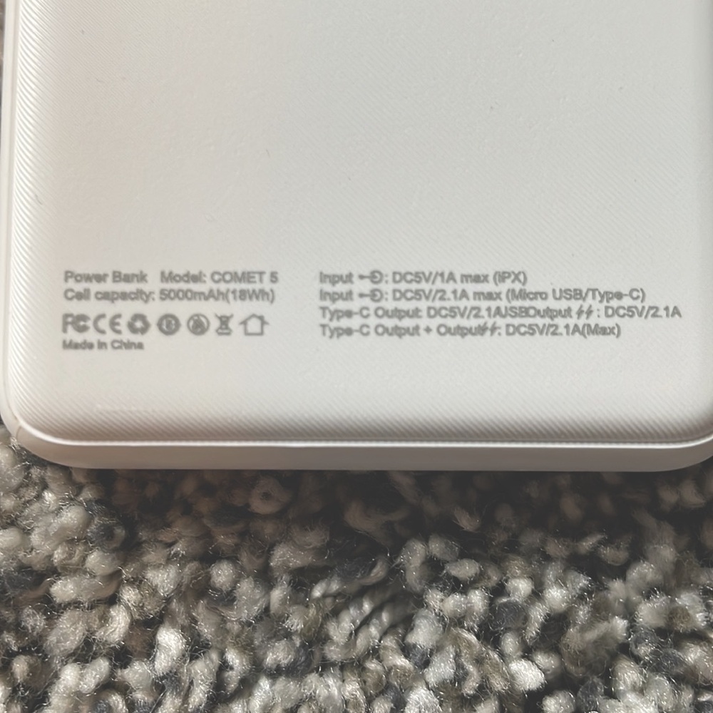 Comet 5.  Mass insight power bank​ - Picture 4 of 4